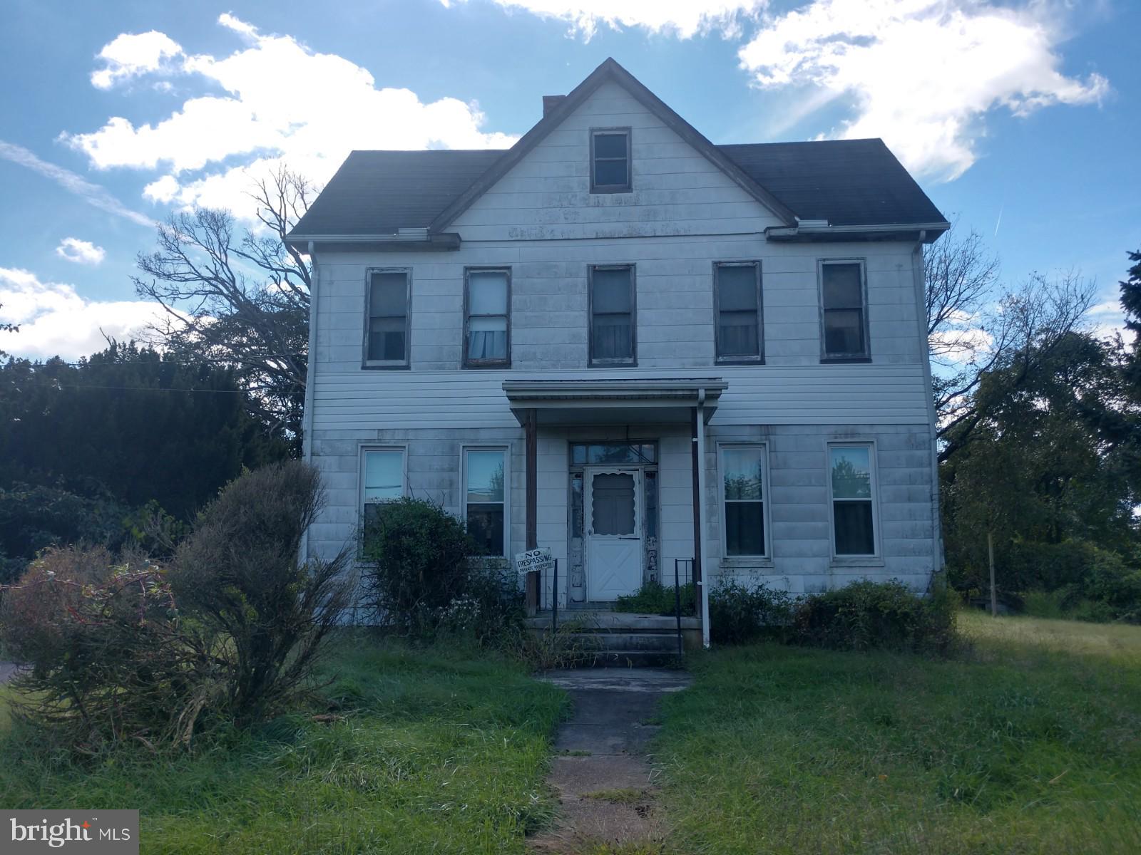 8019 Windsor Mill