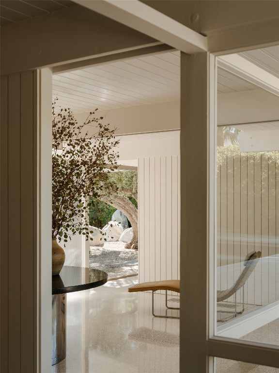 1272 East Verbena Drive Palm Springs, CA 92262 - Photo 20 of 40 a view of a bathroom