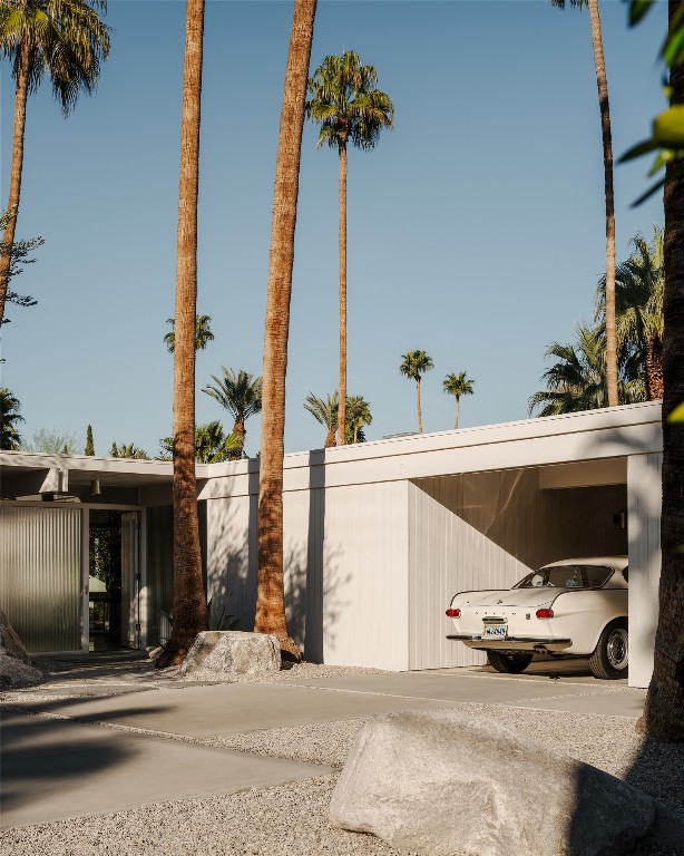 1272 East Verbena Drive Palm Springs, CA 92262 - Photo 4 of 40 a view of street with parked cars