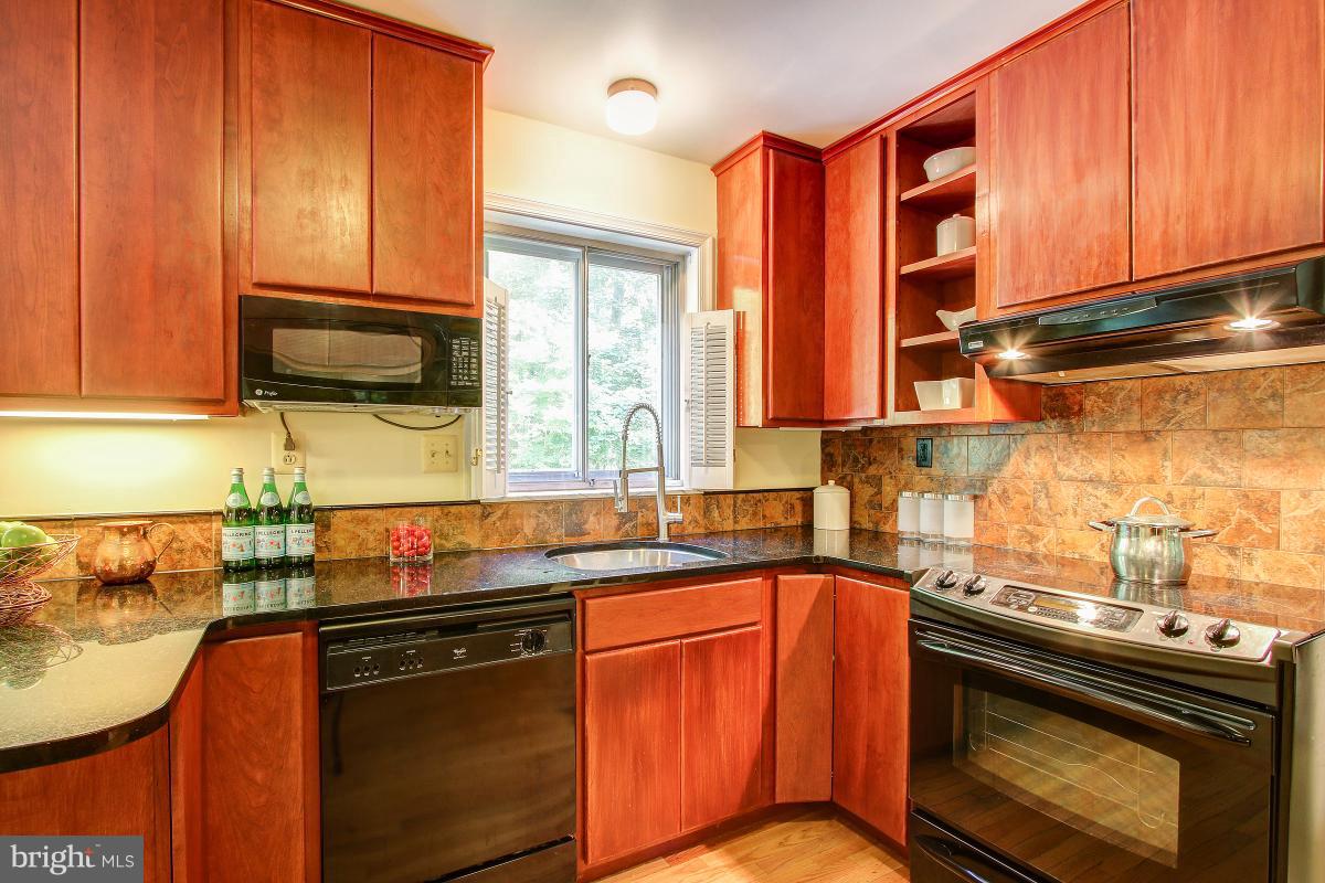 2408 Countryside Drive Silver Spring, MD 20905 - Photo 15 of 30 Kitchen