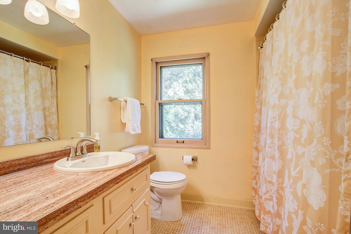 2408 Countryside Drive Silver Spring, MD 20905 - Photo 21 of 30 Full Bath - Upper Level