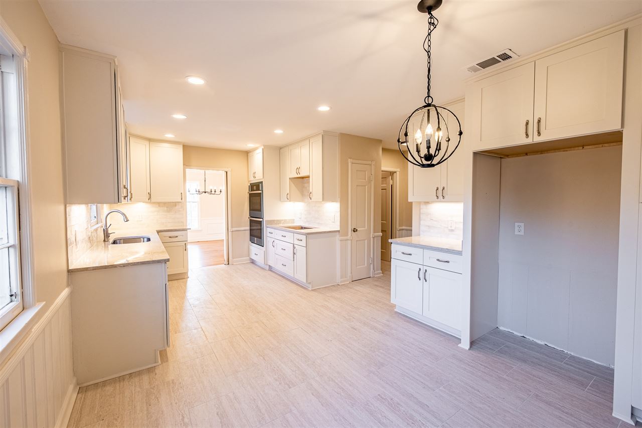5530 South Angela Road Memphis, TN 38120 - Photo 10 of 23