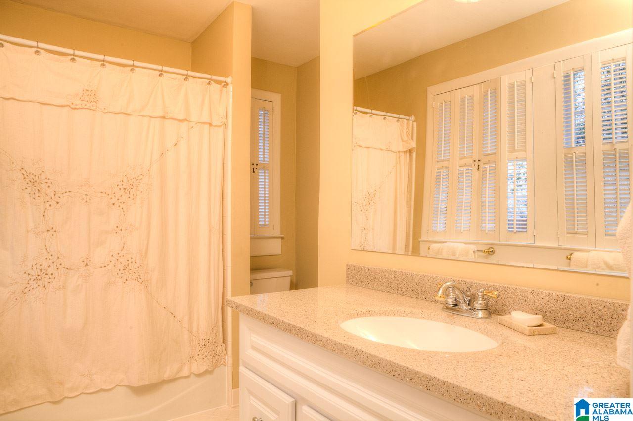 2501 Shades Crest Road Birmingham, AL 35216 - Photo 29 of 40