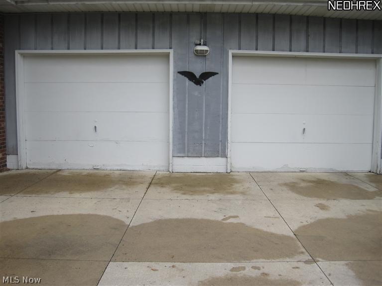 1840-1844 Krumroy Road Akron, OH 44312 - Photo 20 of 24 2 Single Car Garages that separate each home