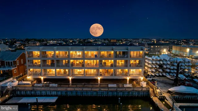$555,000 | 3007 Bayshore Avenue, Unit 12, Brigantine, NJ 08203