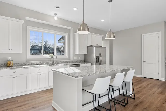 $499,900 | 14246 244th Avenue Northwest, Zimmerman, MN 55398