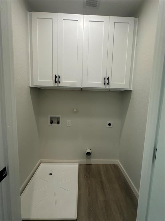806 North Cates Street Decatur, TX 76234 - Photo 11 of 19 Gallery Image 11