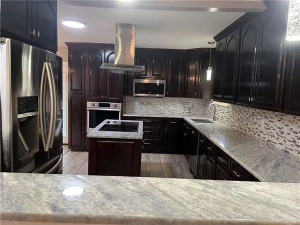 $245,000 | 5636 4th Street, Violet, LA 70092