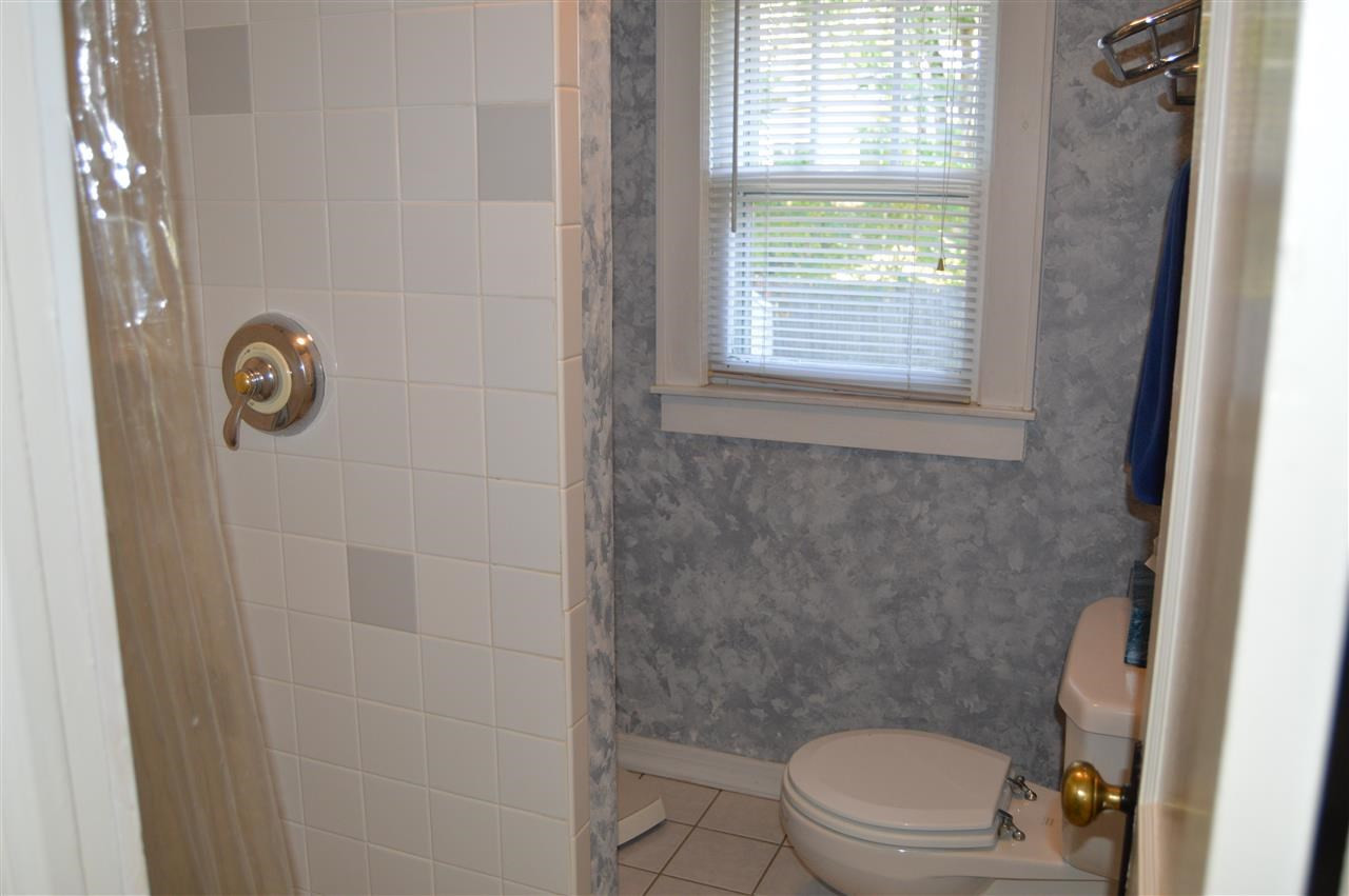 29 Hillcrest Road Colonie, NY 12110 - Photo 17 of 25 Photo 17