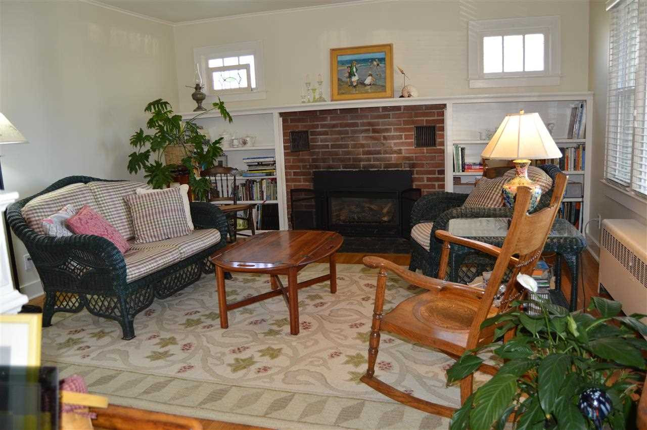 29 Hillcrest Road Colonie, NY 12110 - Photo 2 of 25 Photo 2