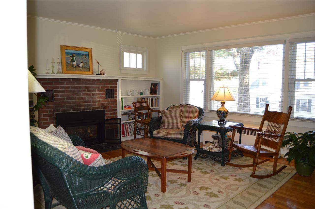 29 Hillcrest Road Colonie, NY 12110 - Photo 3 of 25 Photo 3
