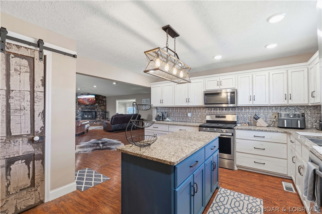 282 Reeds Road Lebanon, MO 65536 - Photo 8 of 59