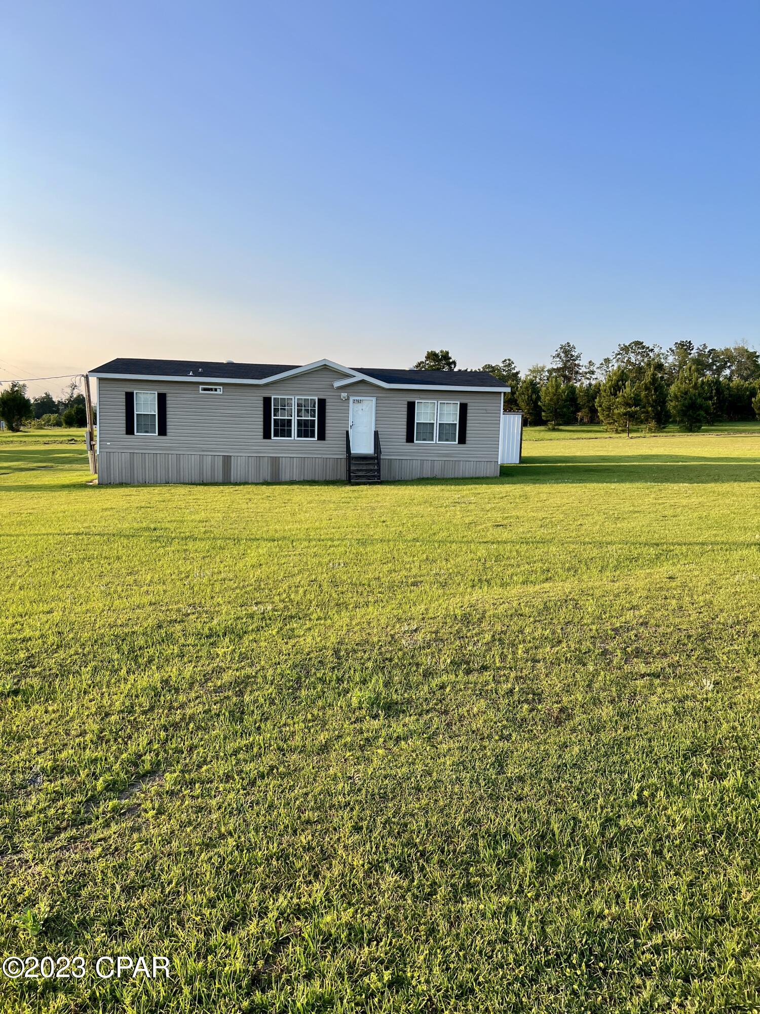 2762 Barber Road Cottondale, FL 32431 - Photo 2 of 26
