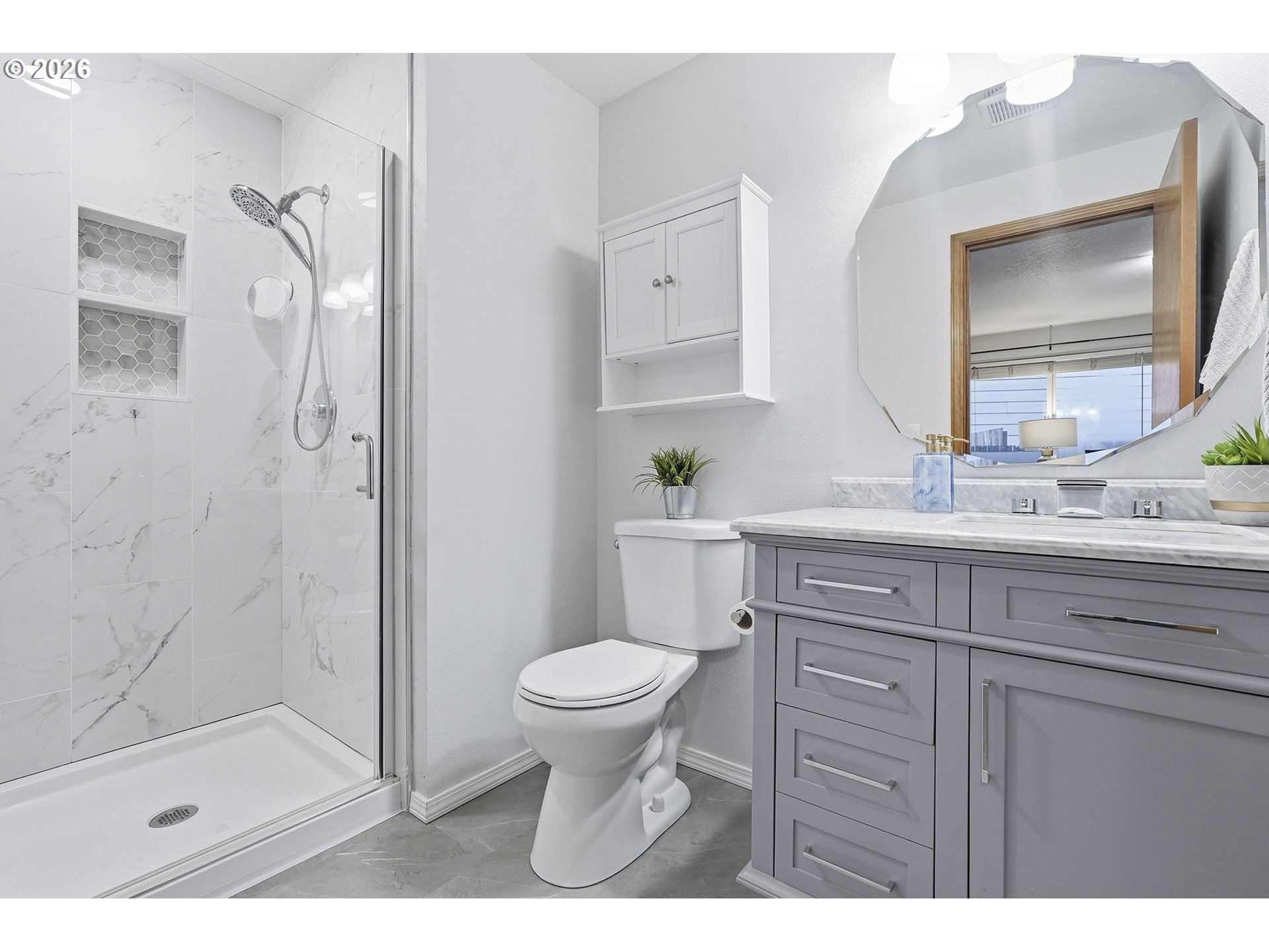 14599 Southwest 83rd Court Portland, OR 97224 - Photo 22 of 38 Bathroom, Attached