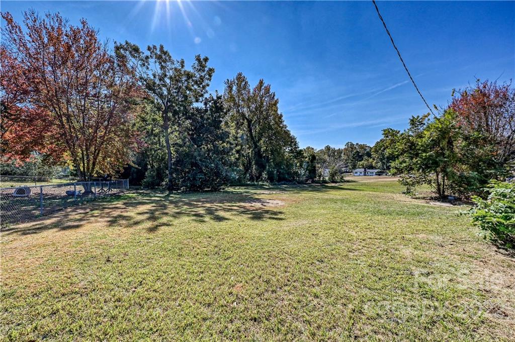 209 West Spring Street Troy, NC 27371 - Photo 29 of 32 Gallery Image 29