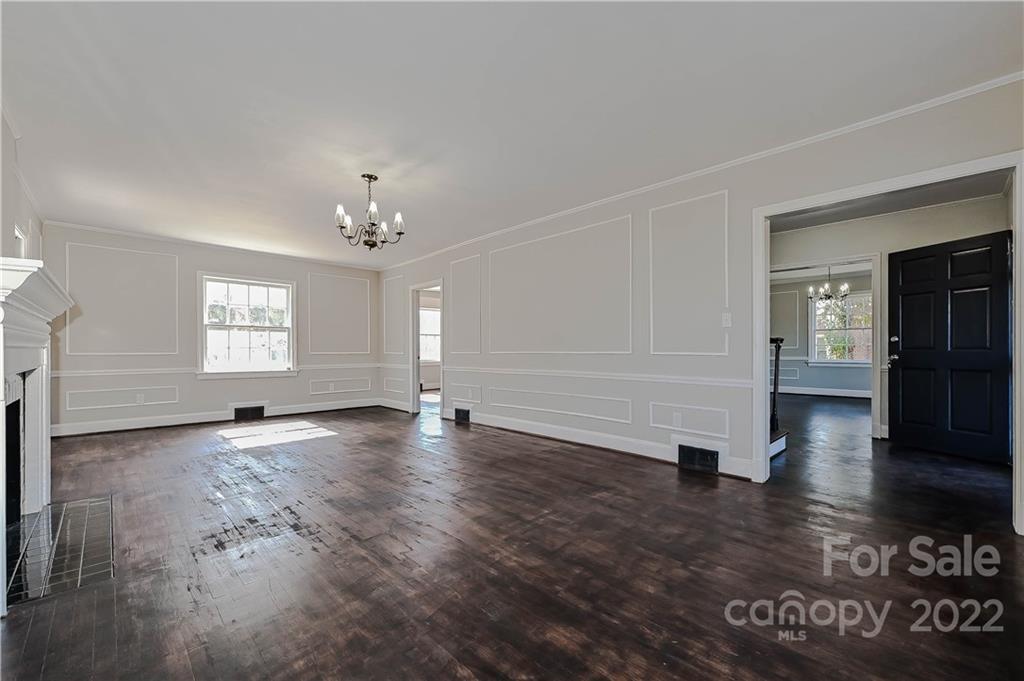 209 West Spring Street Troy, NC 27371 - Photo 9 of 32 Gallery Image 9