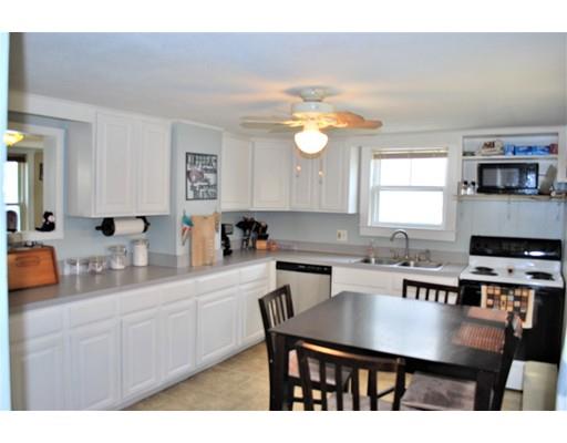 24 Prospect Street Lowell, MA 01852 - Photo 5 of 19
