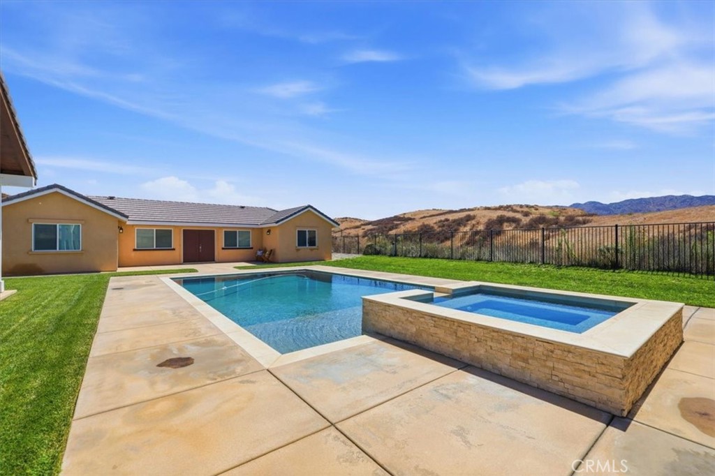 3086 Crystal Ridge Lane Colton, CA 92324 - Photo 72 of 75 Backyard view toward Casita/AdU