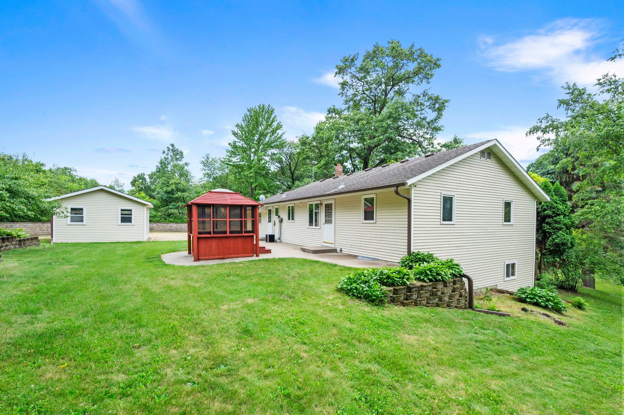N5168 1180th Street Prescott, WI 54021 - Photo 2 of 27