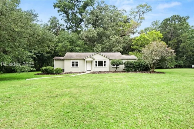 $779,500 | 164 Paige Point Bluff, Seabrook, SC 29940