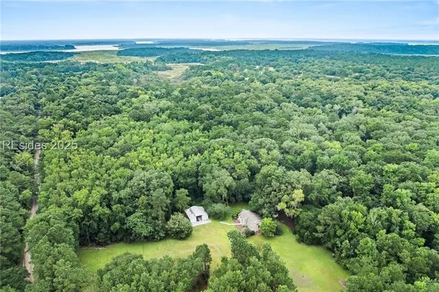 $779,500 | 164 Paige Point Bluff, Seabrook, SC 29940