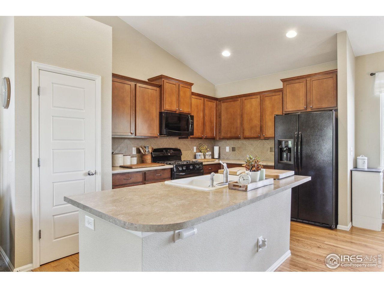 8543 Raspberry Drive Frederick, CO 80504 - Photo 9 of 30