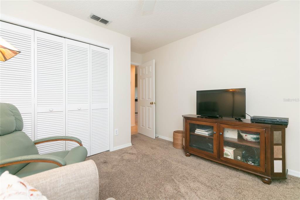 3516 Shadowood Drive Valrico, FL 33596 - Photo 25 of 56