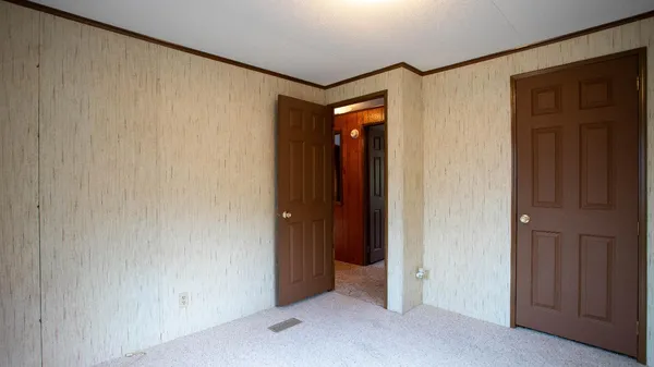 $212,500 | 12122 Deer Ridge Road, Brookville, IN 47012