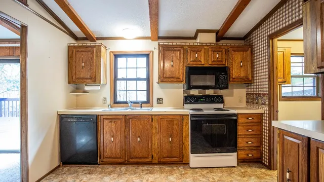 $219,900 | 12122 Deer Ridge Road, Brookville, IN 47012