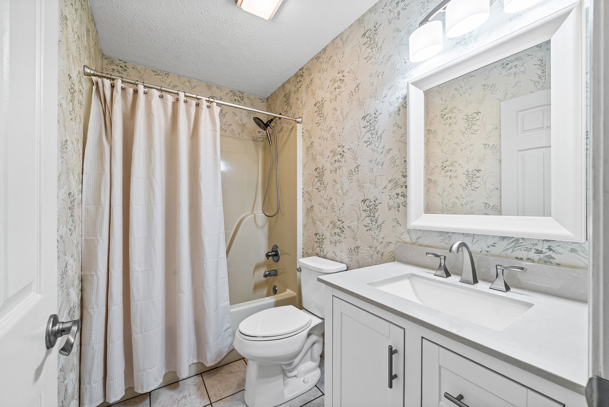 5005 Harmony Grove Road Hopkinsville, KY 42240 - Photo 20 of 41 a bathroom with a granite countertop sink toilet and shower