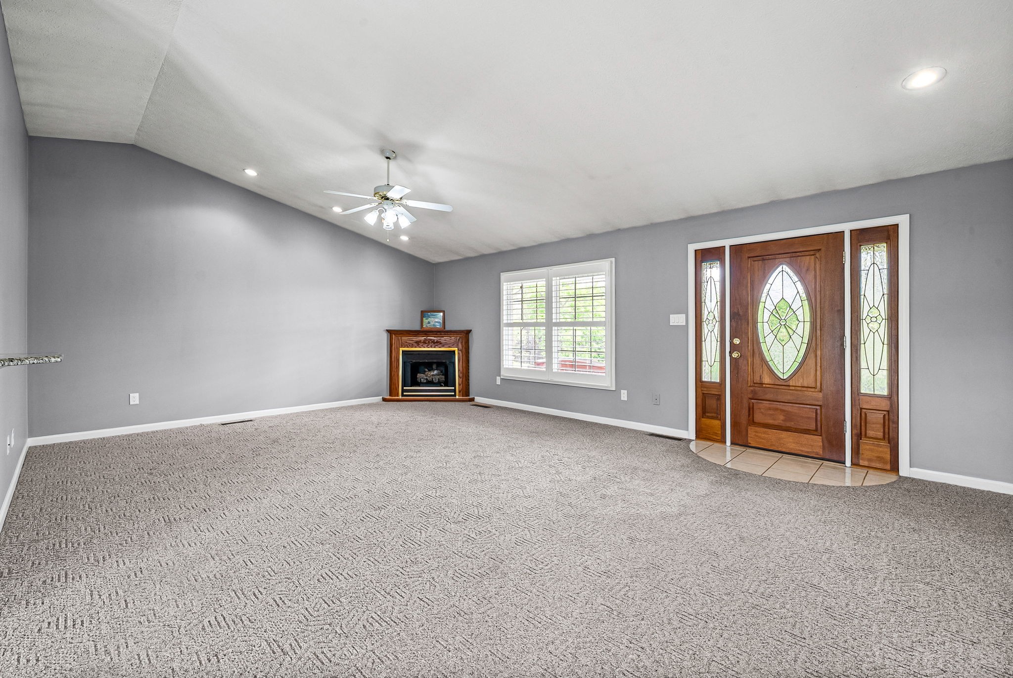 5005 Harmony Grove Road Hopkinsville, KY 42240 - Photo 8 of 41 a view of an empty room with a window