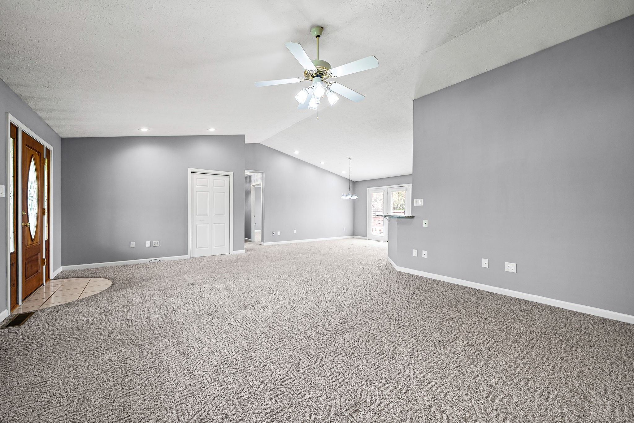 5005 Harmony Grove Road Hopkinsville, KY 42240 - Photo 10 of 41 a view of an empty room with a window