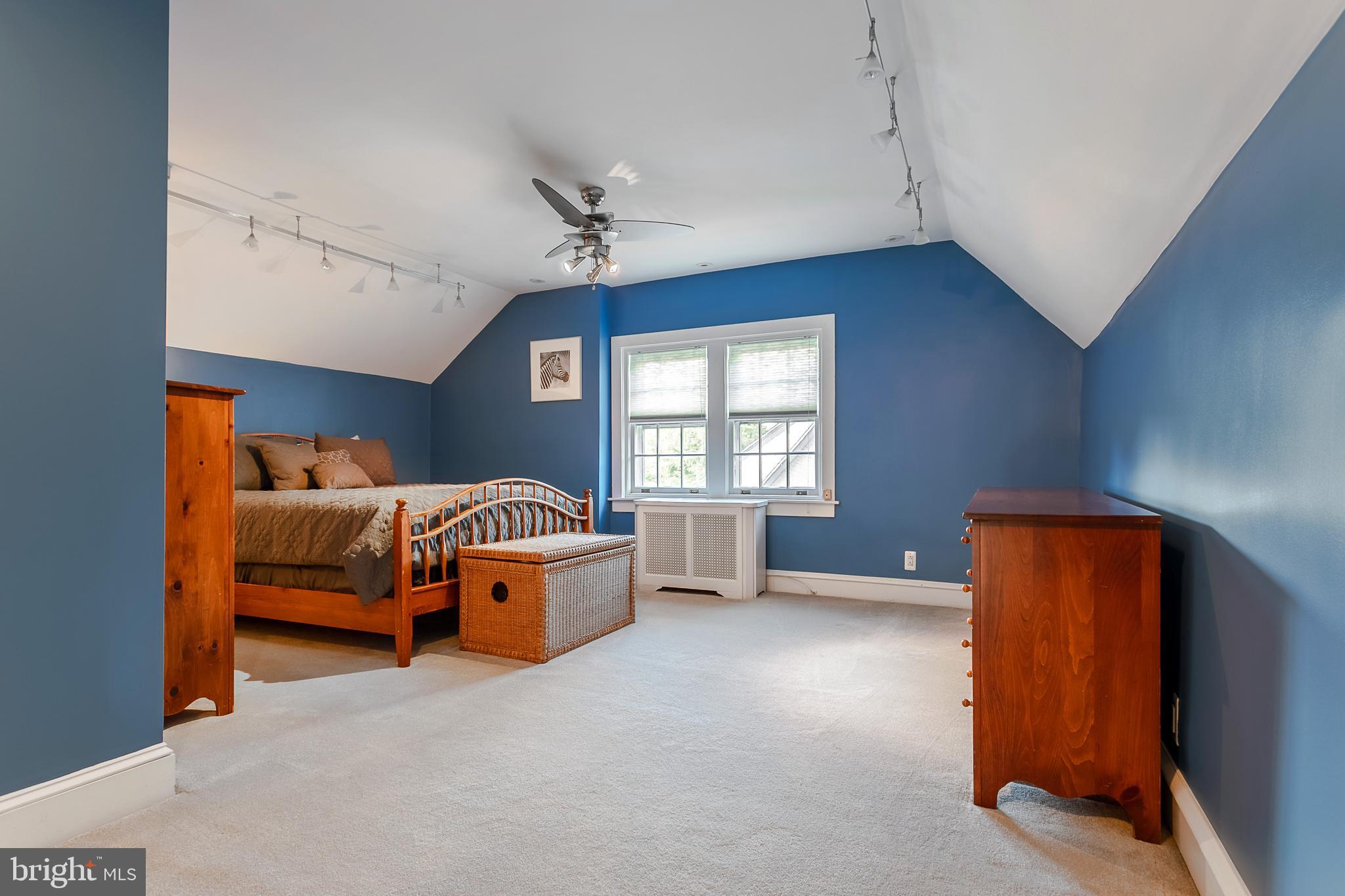 548 Manor Road Wynnewood, PA 19096 - Photo 36 of 45
