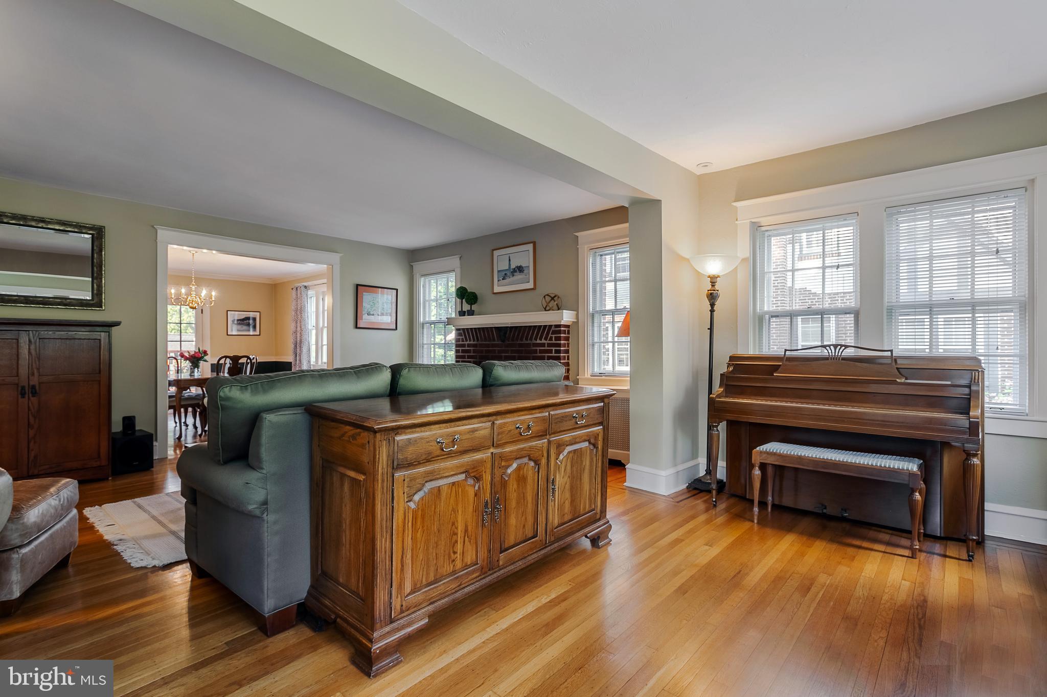 548 Manor Road Wynnewood, PA 19096 - Photo 5 of 45