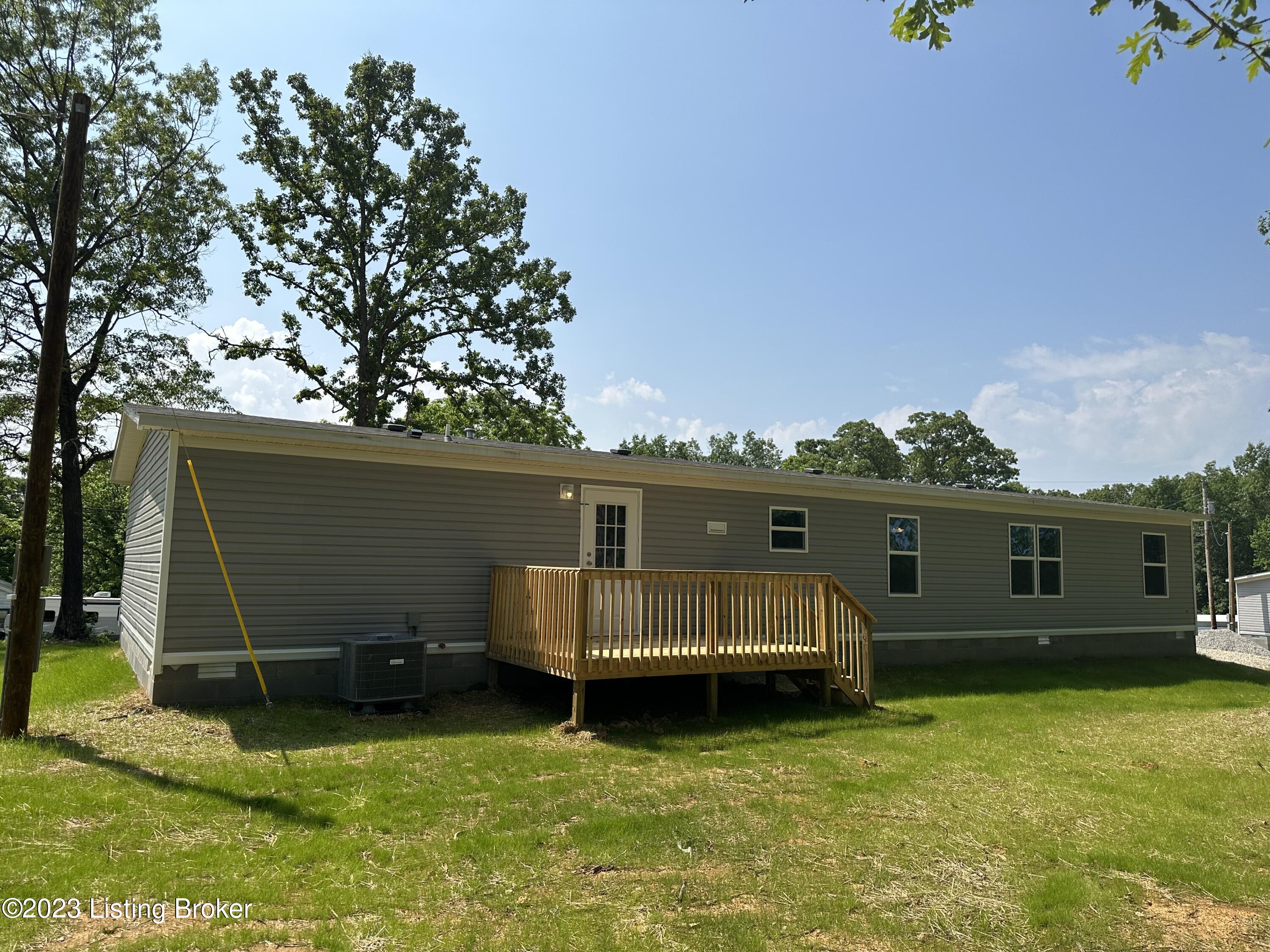 671 Berryman Road Brandenburg, KY 40108 - Photo 5 of 36 E95DB037-807C-4DB9-B0F6-B1CA3F582433