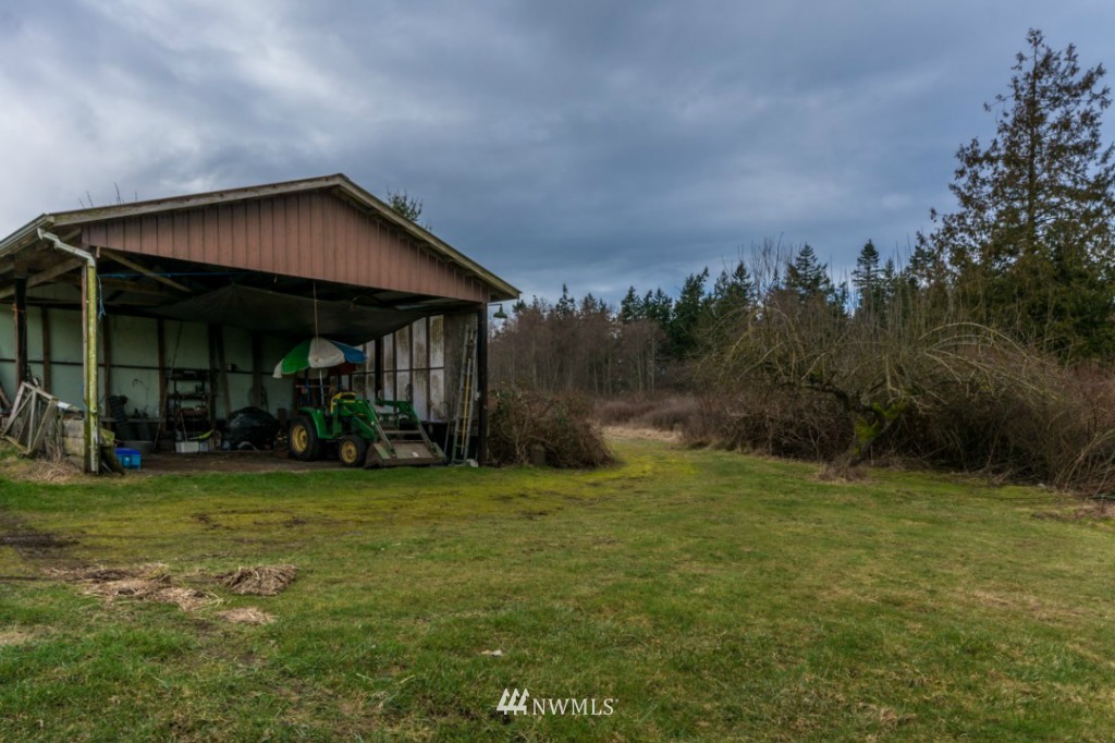 225 East Frostad Road Oak Harbor, WA 98277 - Photo 7 of 12 Gallery Image 7