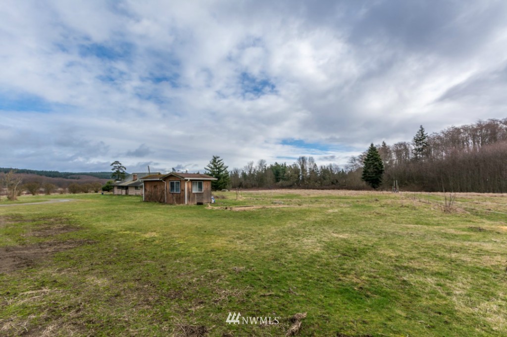 225 East Frostad Road Oak Harbor, WA 98277 - Photo 10 of 12 Gallery Image 10