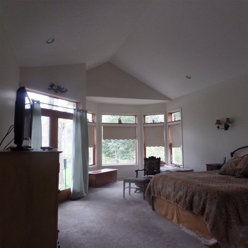 5033 Salt River Road Shepherd, MI 48883 - Photo 35 of 78 1816326-34.JPG
