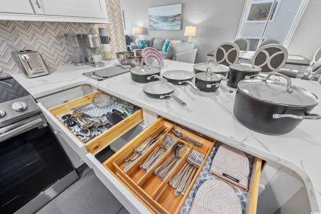 $1,495 | 941 South Ocean Boulevard, Unit D3, North Myrtle Beach, SC 29582