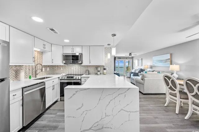 $1,495 | 941 South Ocean Boulevard, Unit D3, North Myrtle Beach, SC 29582