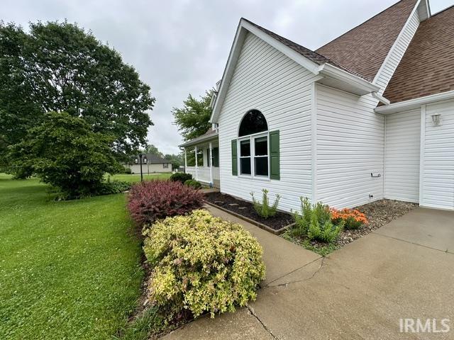 5495 Sand Pit Road Bedford, IN 47421 - Photo 2 of 34
