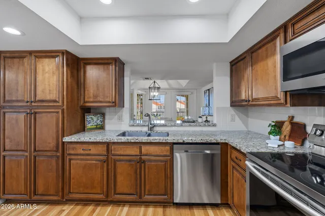 $840,000 | 5732 North 25th Street, Phoenix, AZ 85016