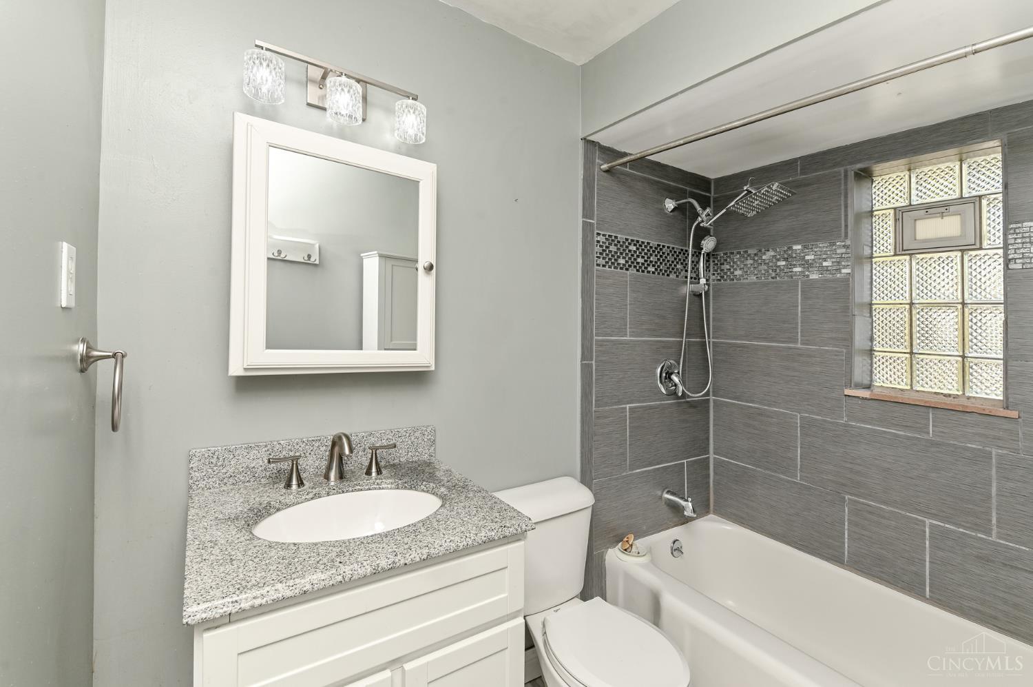 5618 Leumas Road Cincinnati, OH 45239 - Photo 19 of 48 Gallery Image 19