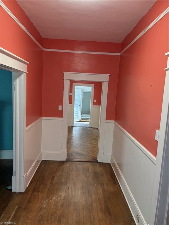 1104 Barnes Street Reidsville, NC 27320 - Photo 11 of 42