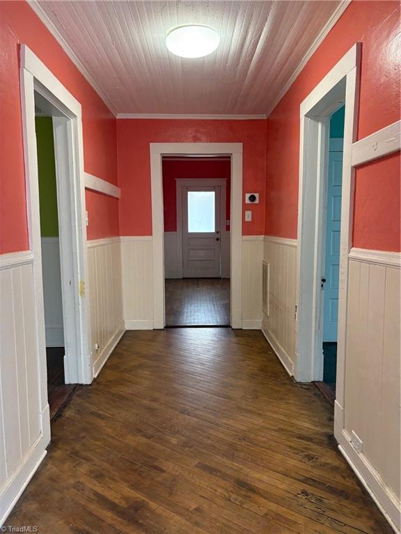 1104 Barnes Street Reidsville, NC 27320 - Photo 12 of 42