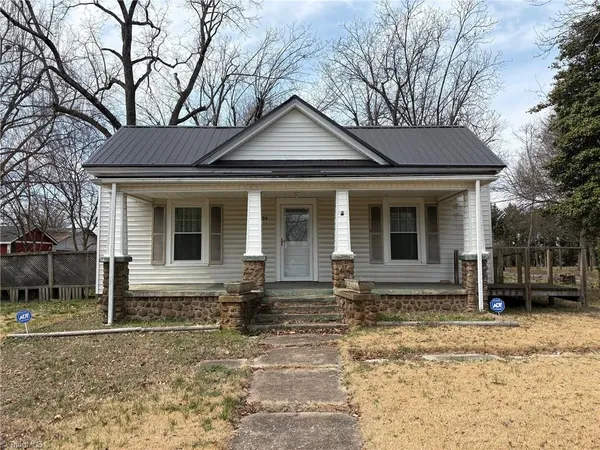 $119,900 | 1104 Barnes Street, Reidsville, NC 27320
