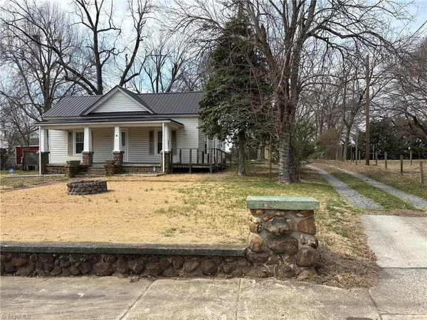 $119,900 | 1104 Barnes Street, Reidsville, NC 27320