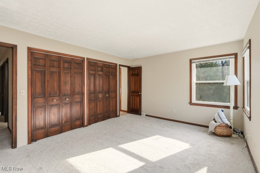 828 Center Road Hinckley, OH 44233 - Photo 25 of 50 Gallery Image 25