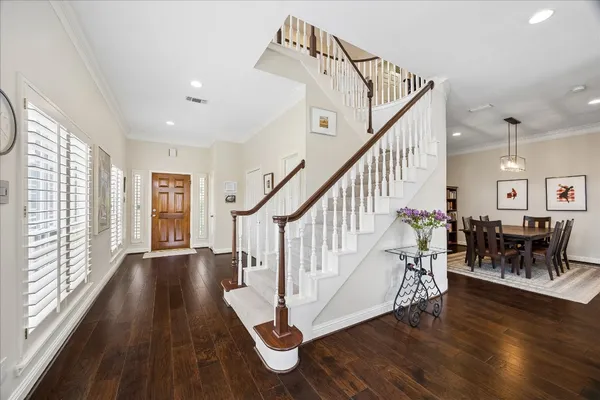 $829,000 | 3812 West Alabama Street, Unit D, Houston, TX 77027