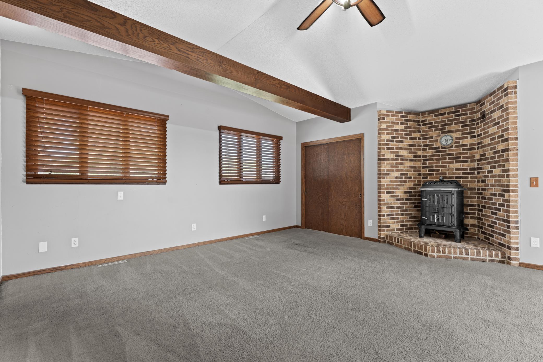 1304 Gage Court Northwest Rochester, MN 55901 - Photo 14 of 35 Gallery Image 14